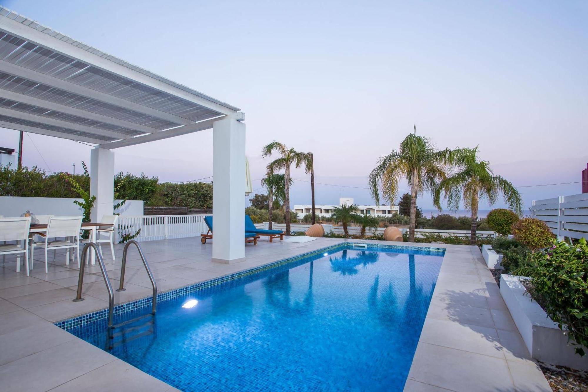 Luxury Mytikas Villa *